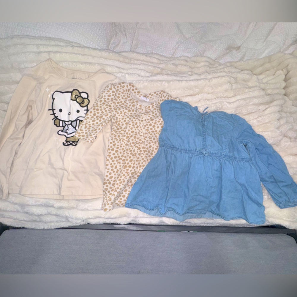 3 little girls’ tops